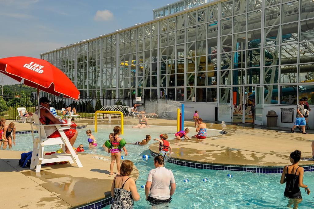 Big Splash Adventure Hotel And Indoor Water Park French Lick Eksteriør bilde